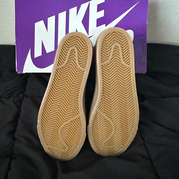 Nike Zoom Blazer Mid Premium SB - Picture 4 of 7